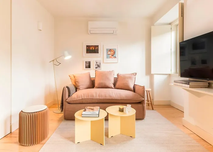 Armada V Apartment *